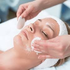 Tratamiento de Limpieza Facial Profunda - Bioestimulación